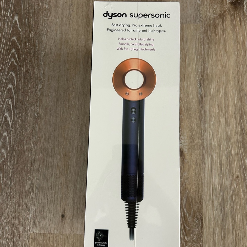 Dyson Supersonic Hair Dryer in Copper and Black